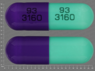 pill-image cefdinir 300 MG Oral Capsule